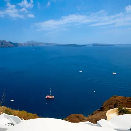 Celestia Oia Santorini Caldera Views Cave Hot Tub Sleeps 5